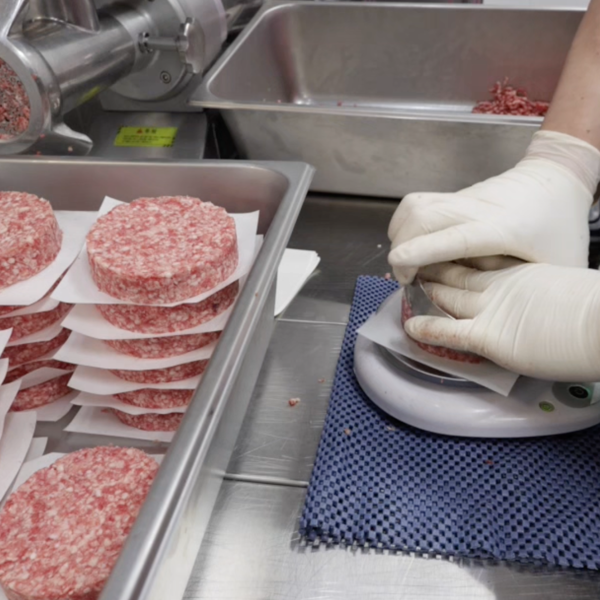 Onestar in-house beef preparation, photo 05